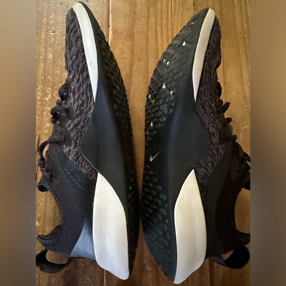 Nike Elite Shoes - Picture 5 of 12